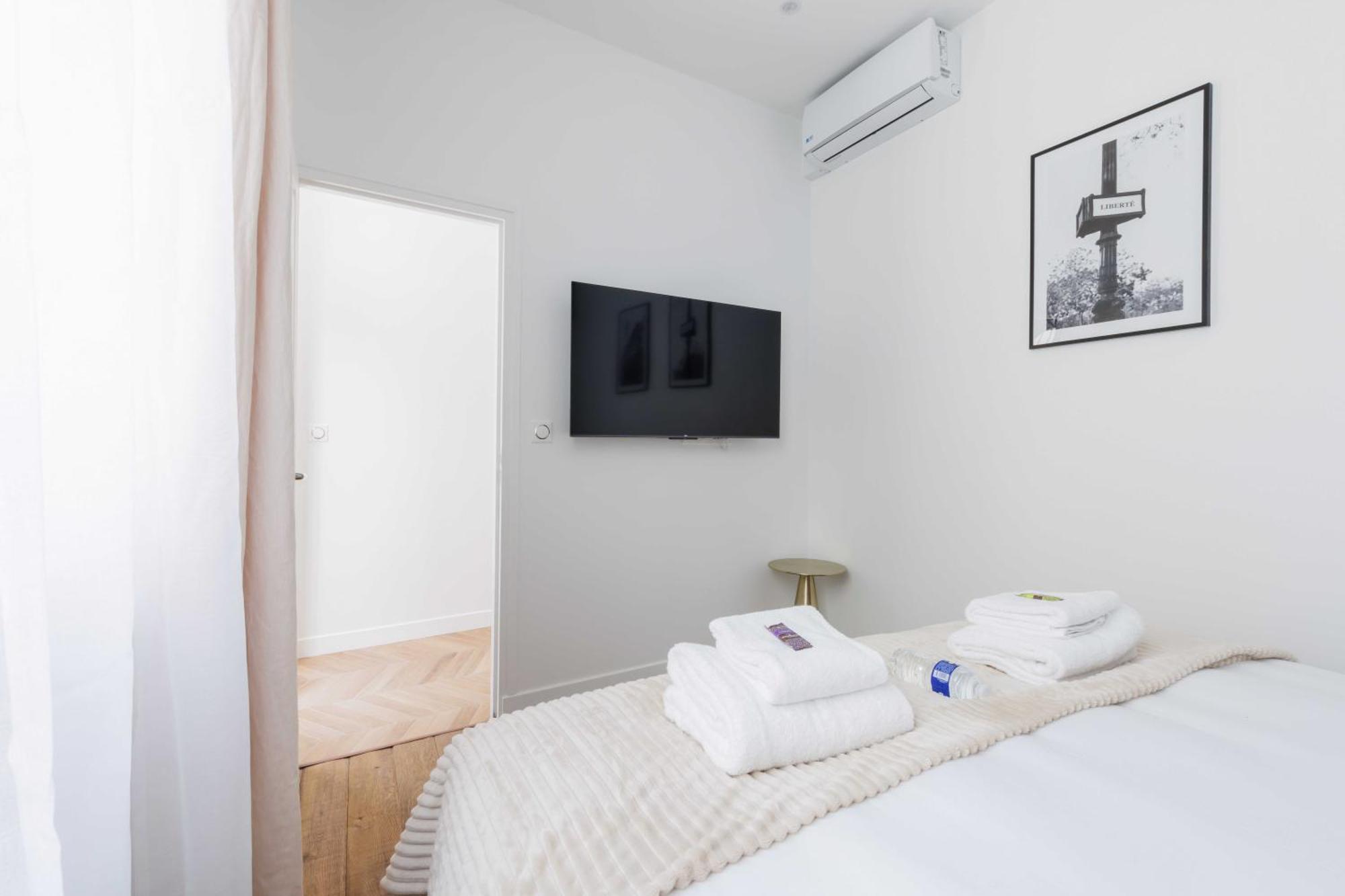 Charmant Appartement 2Br-6P - Gare De L'Est Париж Экстерьер фото